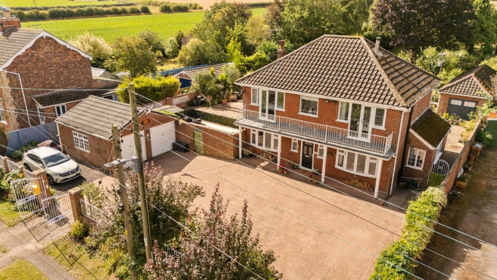 Caistor Road, New Barnetby, North Lincolnshire