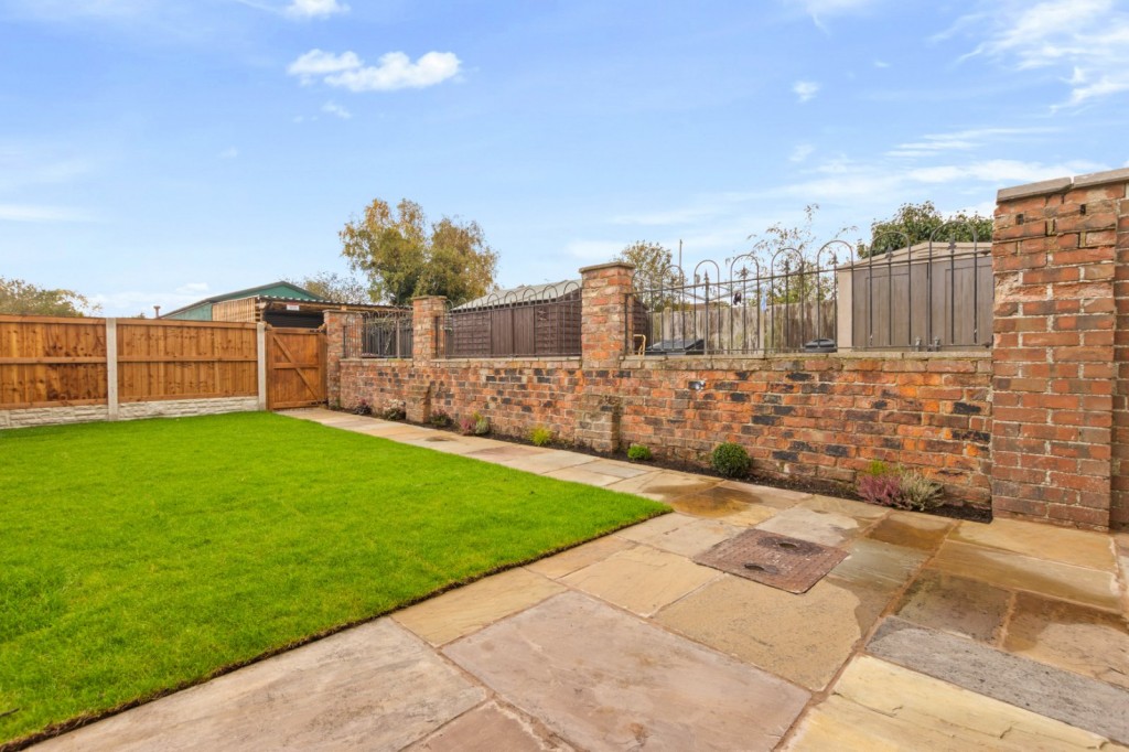 Barrow Road, New Holland, North Lincs