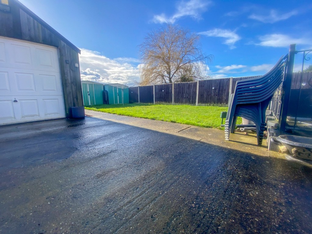 Oxmarsh Lane, New Holland, North Lincolnshire