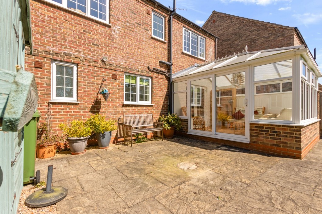 Hallam Close, Barrow-Upon-Humber, North Lincolnshire