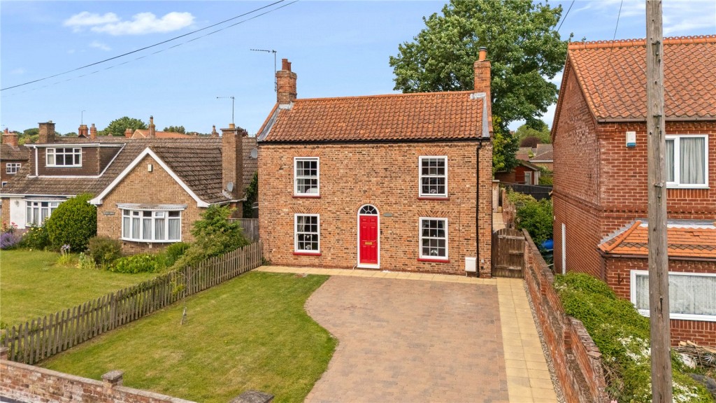 Town Street, Barrow Upon Humber, North Lincs