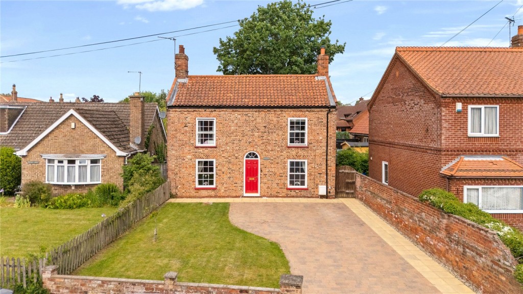 Town Street, Barrow Upon Humber, North Lincs