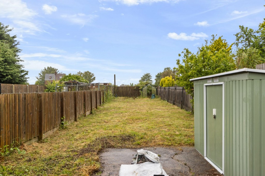 Summercroft Avenue, New Holland, North Lincolnshire