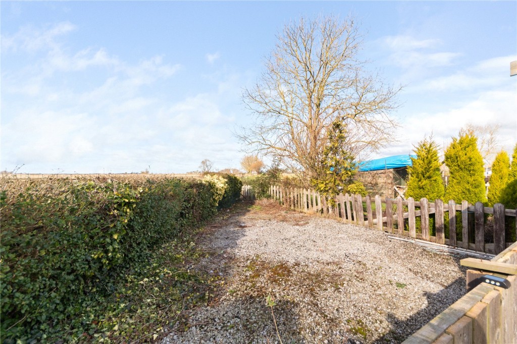 Crowle Road, Eastoft, North Lincolnshire