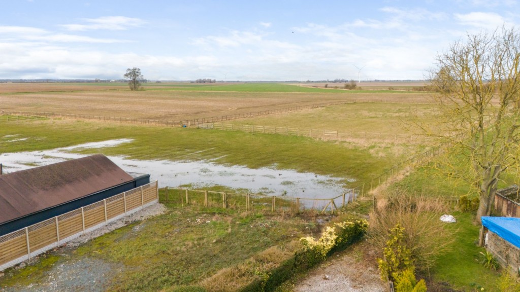 Crowle Road, Eastoft, North Lincolnshire