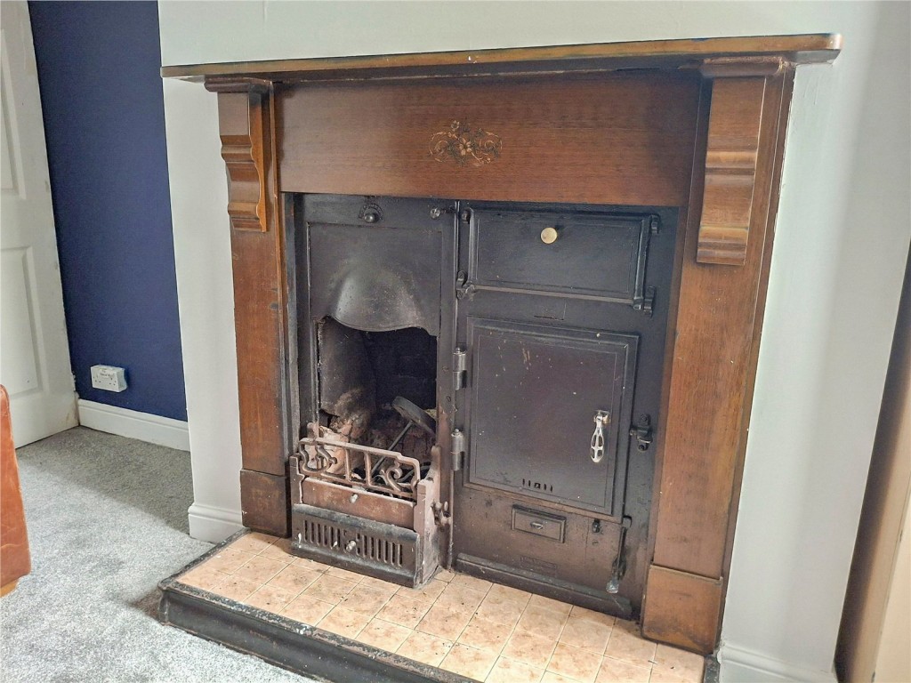 New Barnetby, Melton Ross
