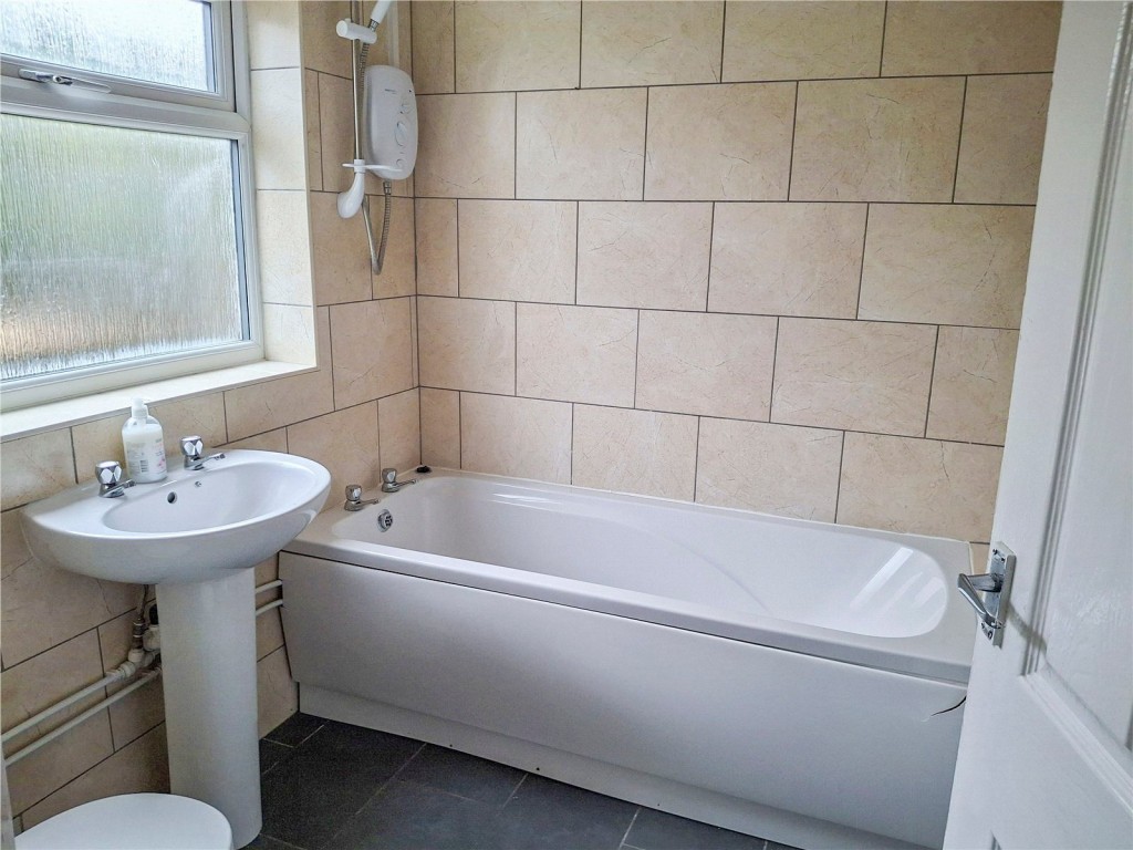 New Barnetby, Melton Ross