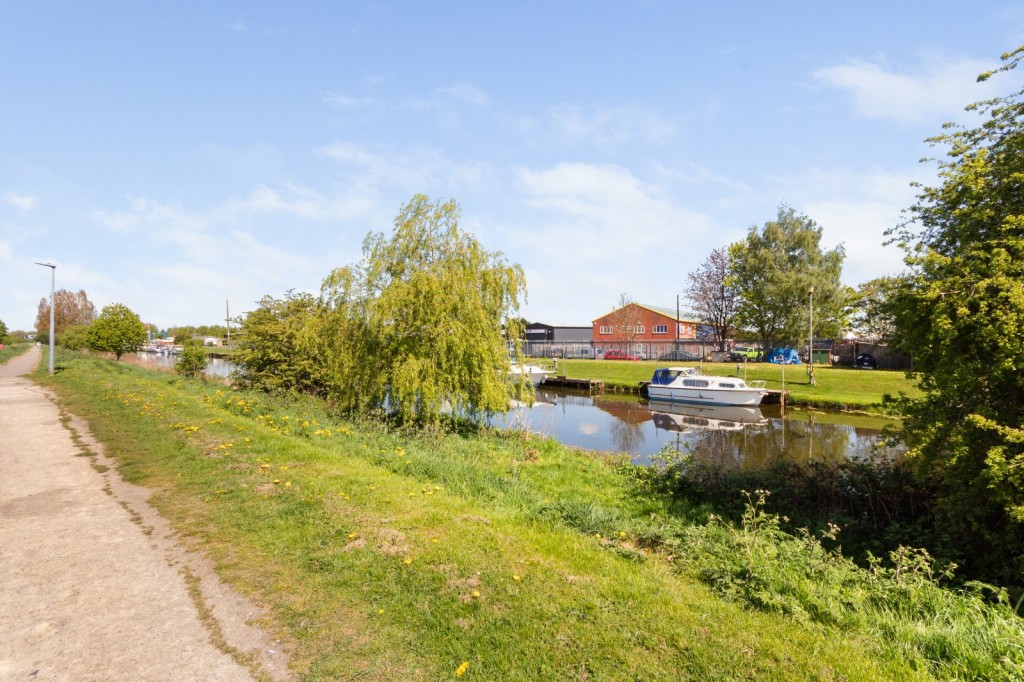 Scawby Brook, Brigg, North Lincolnshire