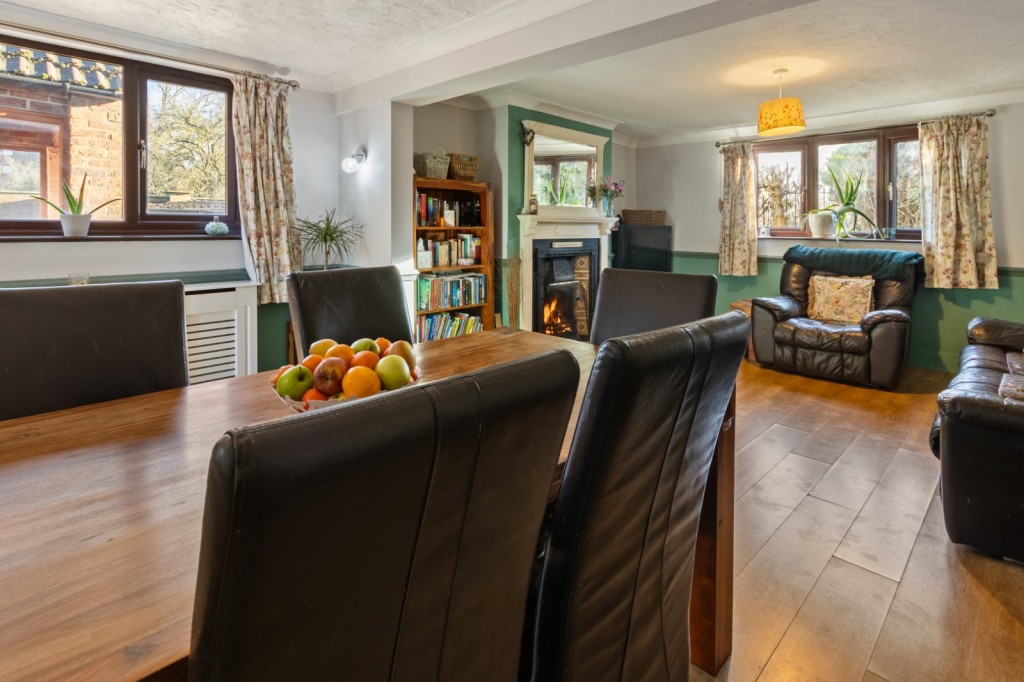 Brandy Wharf, Waddingham