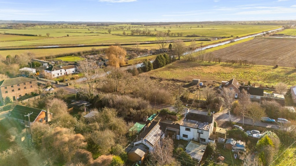 Brandy Wharf, Waddingham