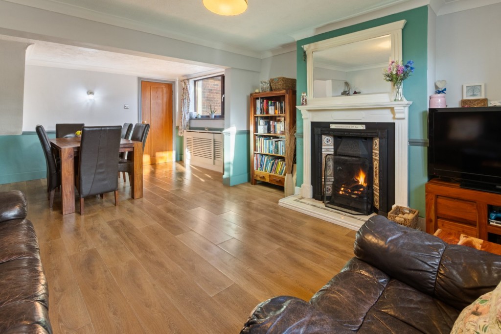 Brandy Wharf, Waddingham