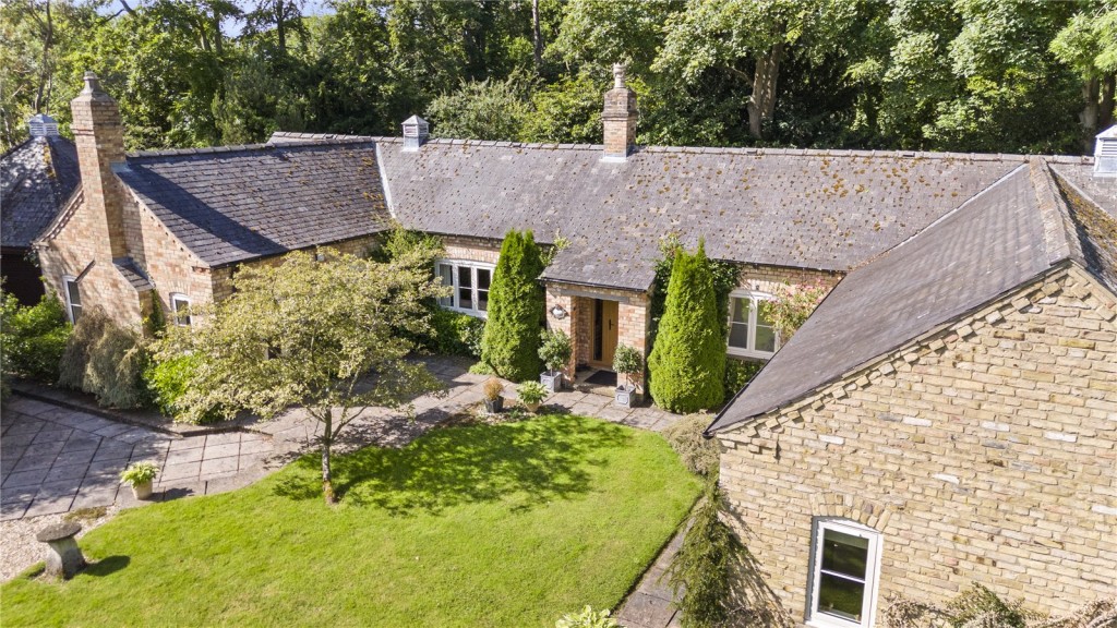 Barnoldby-le-Beck, Grimsby, Lincolnshire