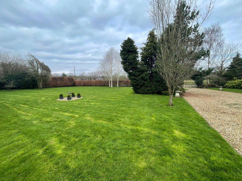 Barnoldby-le-Beck, Grimsby, Lincolnshire