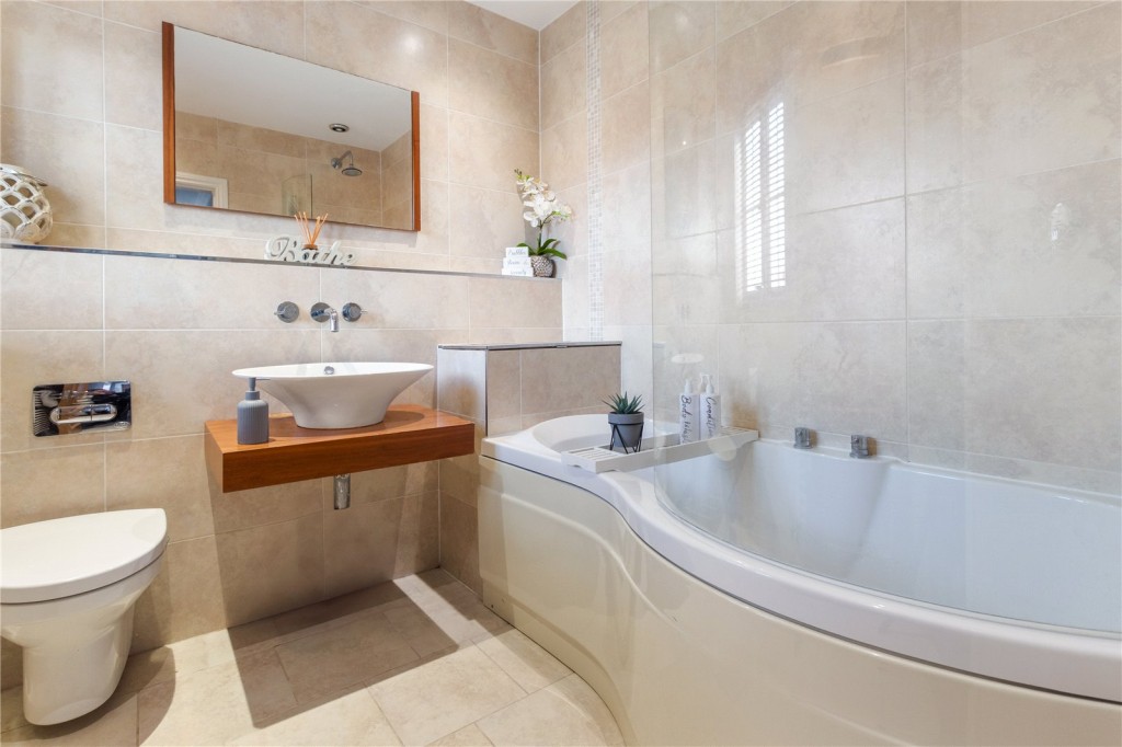 Waltham, Grimsby, N.E Lincolnshire