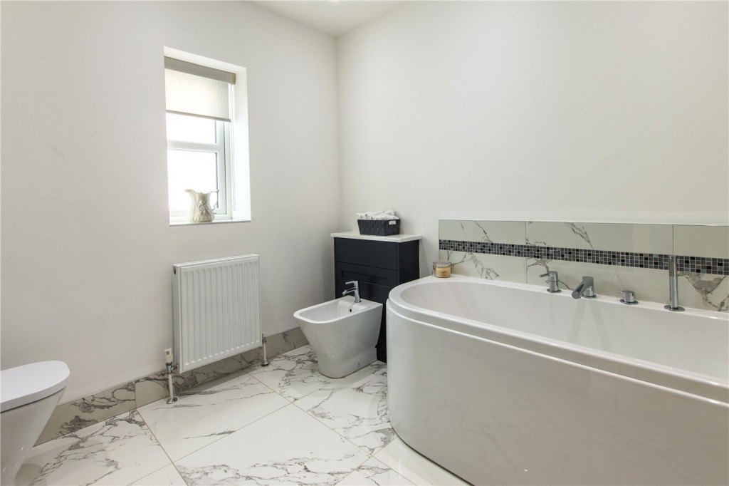 Rothwell, Market Rasen