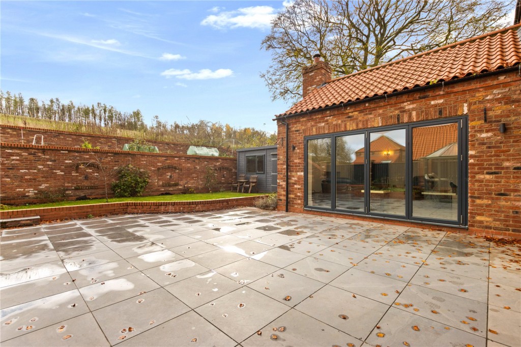 Rothwell, Market Rasen