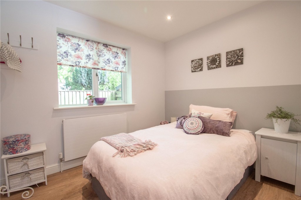 Healing, Grimsby, North East Lincs