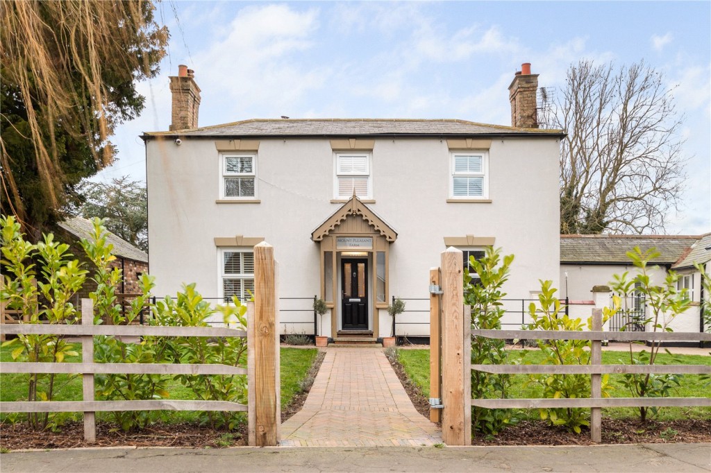 Waltham, Grimsby, N E Lincolnshire
