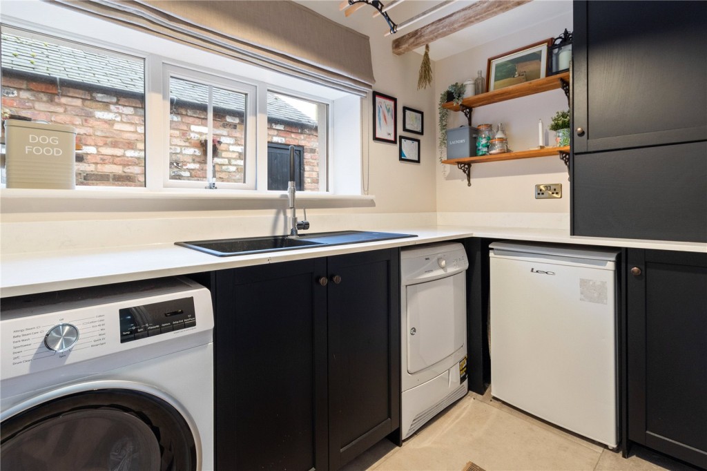 Waltham, Grimsby, N E Lincolnshire