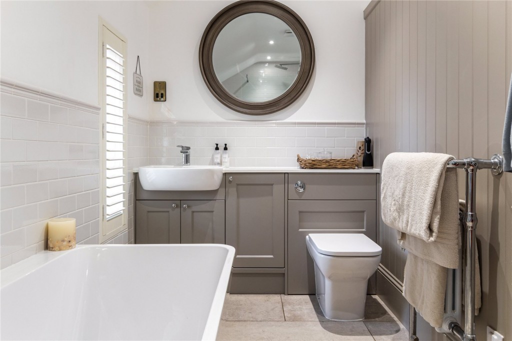 Waltham, Grimsby, N E Lincolnshire