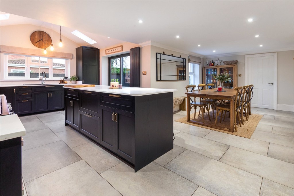 Waltham, Grimsby, N E Lincolnshire