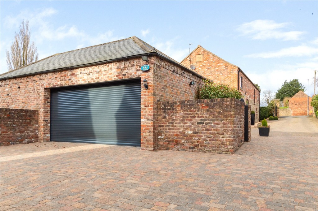 Nettleton, Lincolnshire