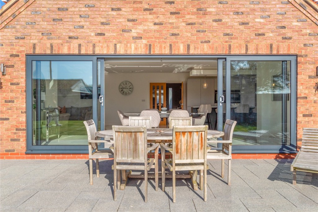 North Thoresby, Grimsby