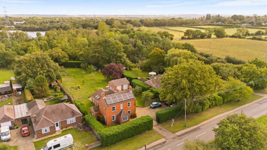 Thorpe-On-The-Hill, Lincoln, Lincolnshire