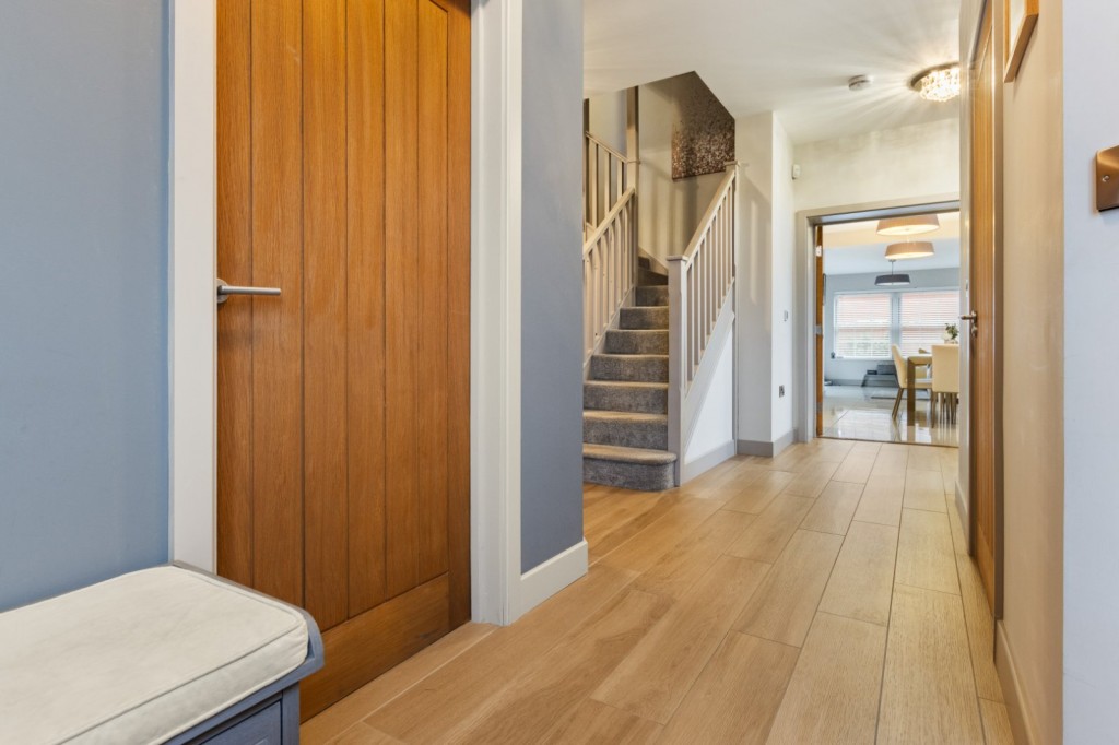 New Waltham, Grimsby