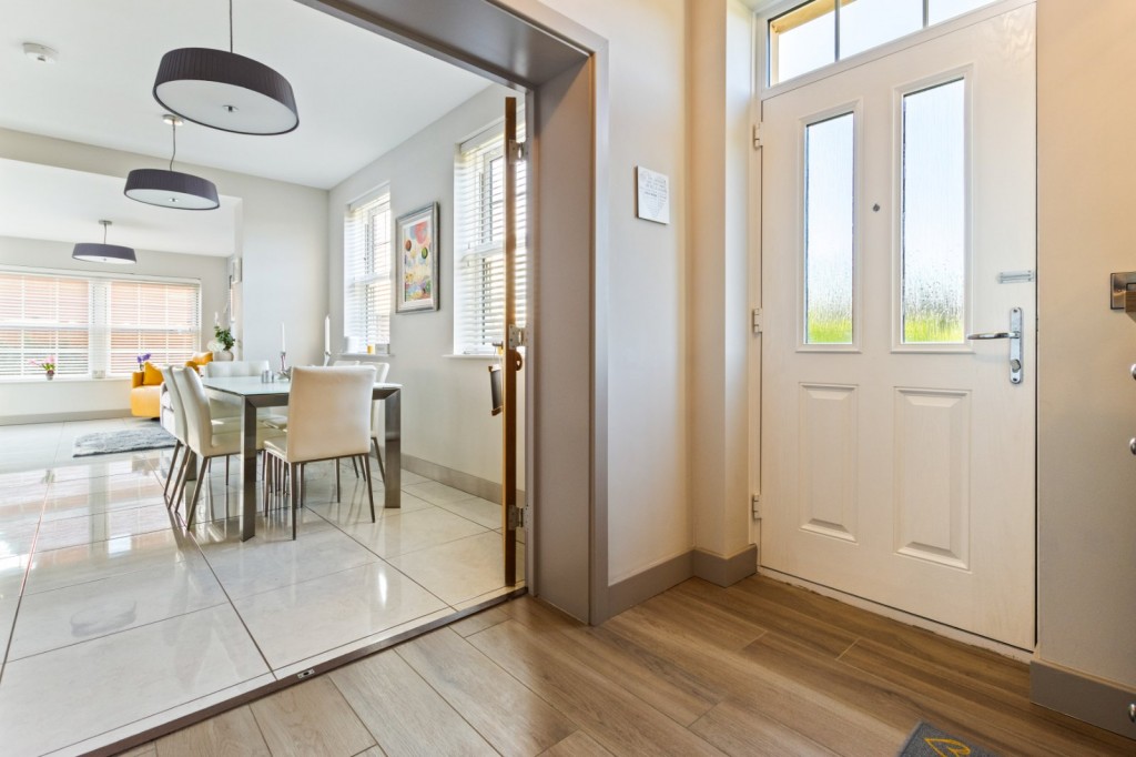 New Waltham, Grimsby