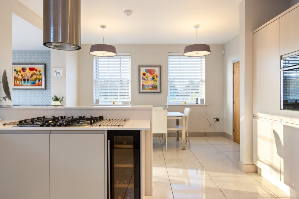 New Waltham, Grimsby