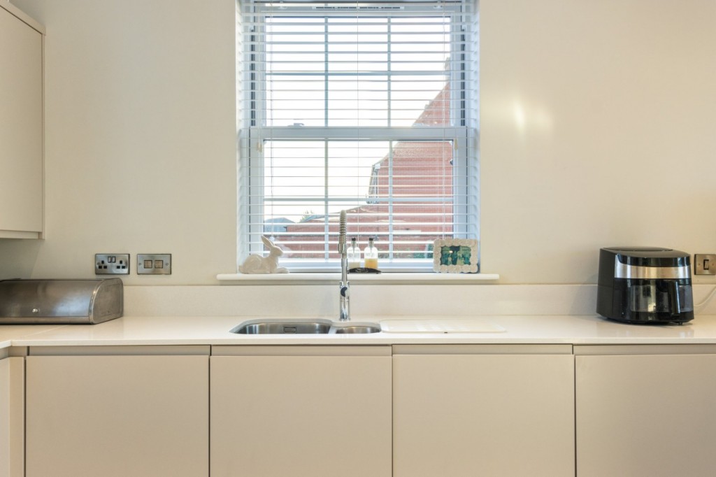 New Waltham, Grimsby