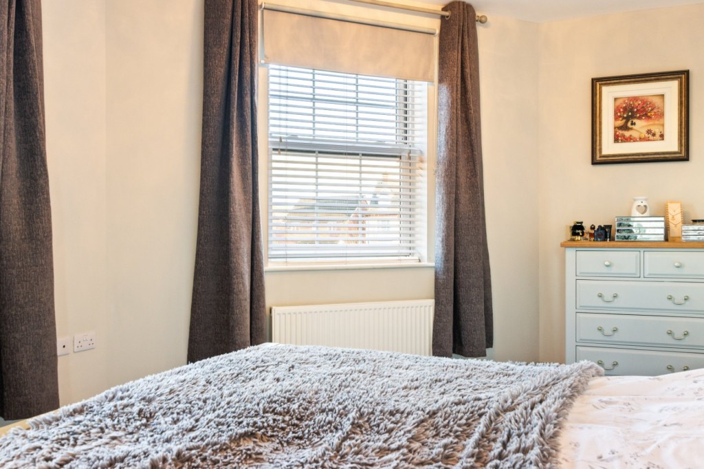 New Waltham, Grimsby