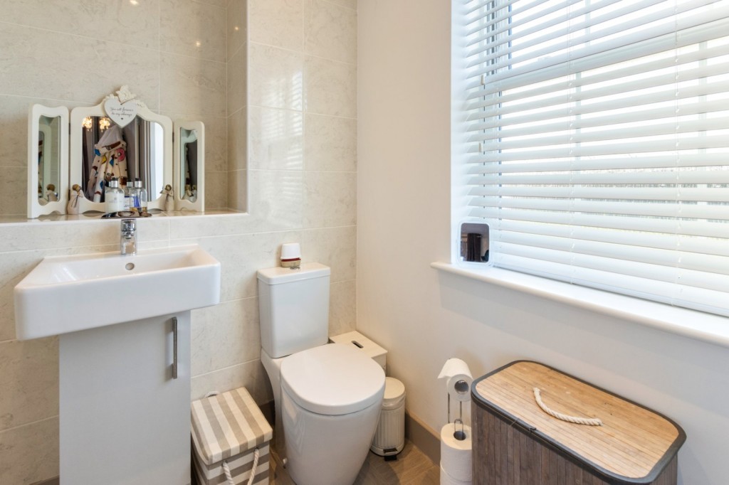 New Waltham, Grimsby