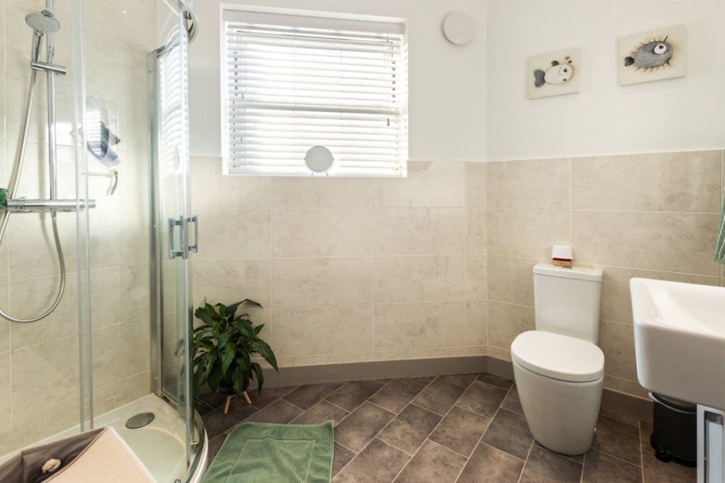 New Waltham, Grimsby