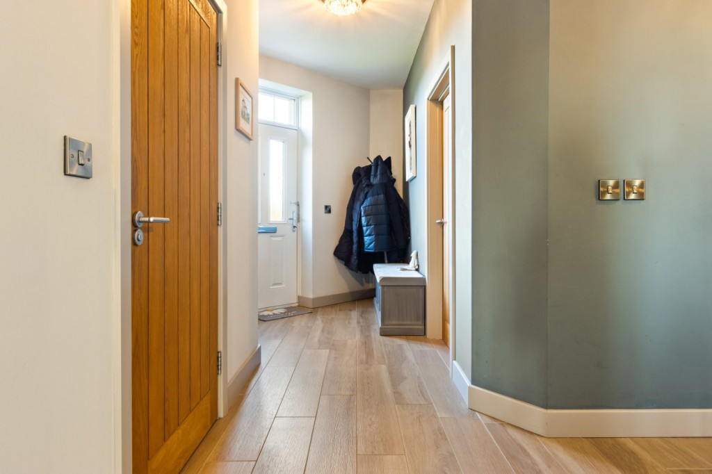 New Waltham, Grimsby