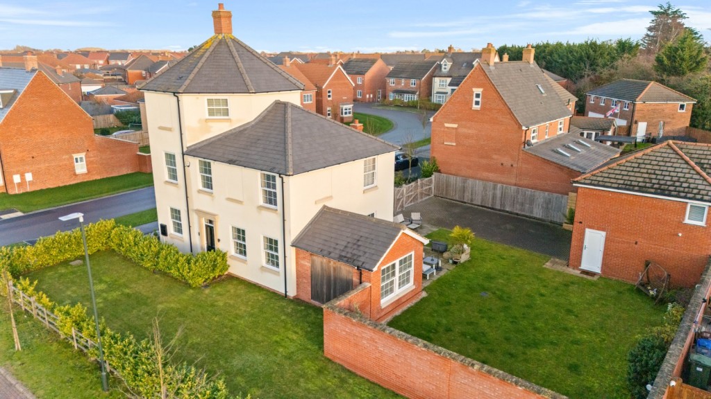 New Waltham, Grimsby