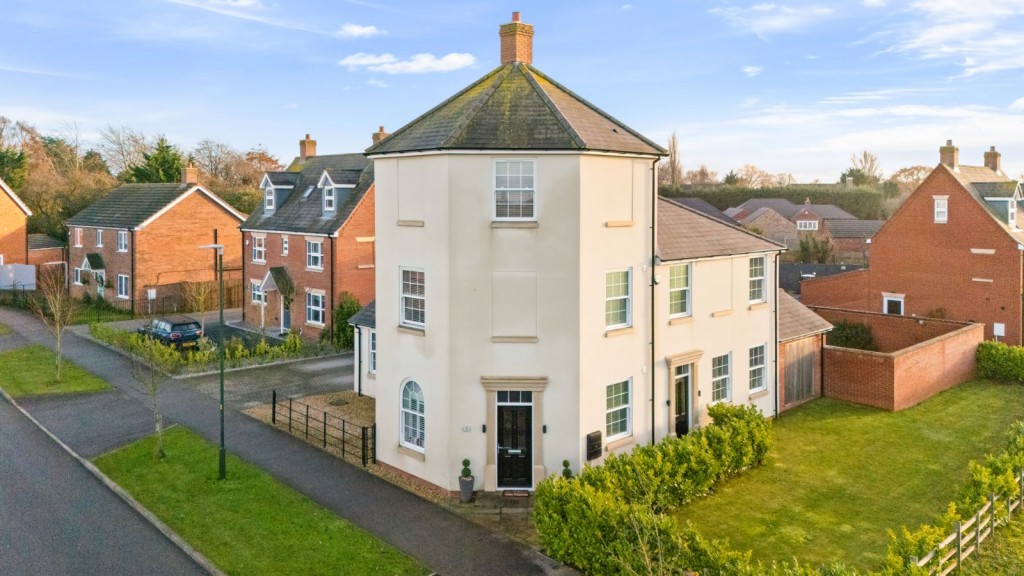 New Waltham, Grimsby