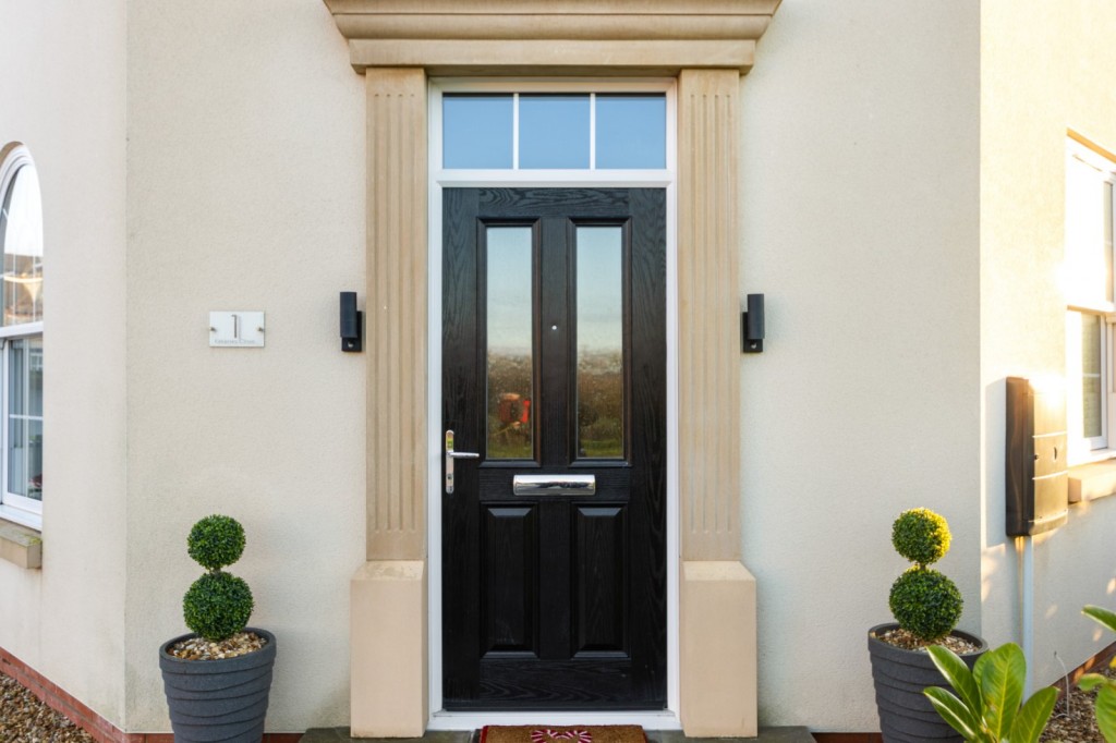 New Waltham, Grimsby