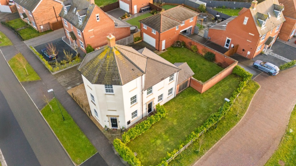 New Waltham, Grimsby