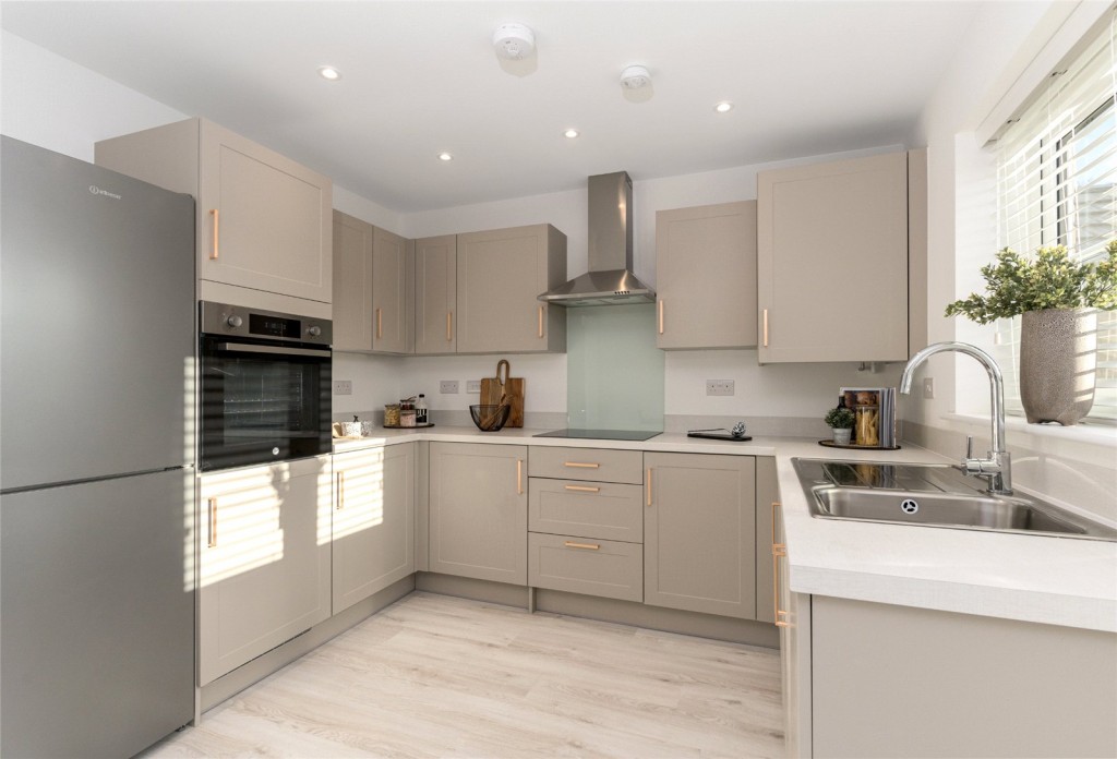 Station Road, Kirton