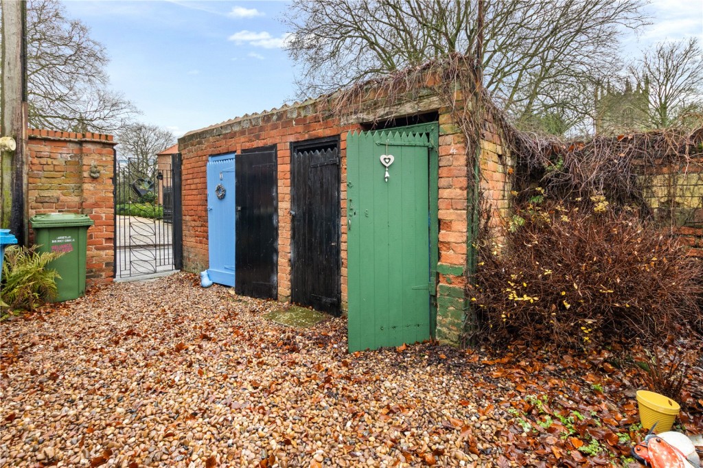 Gringley Road, Walkeringham