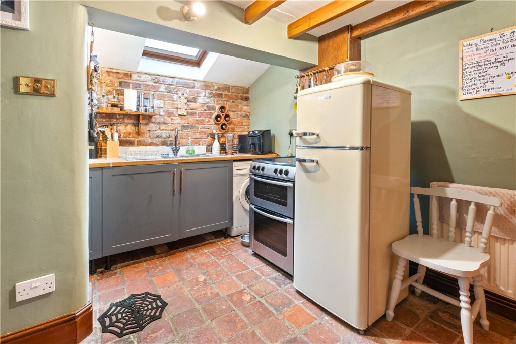 Gringley Road, Walkeringham