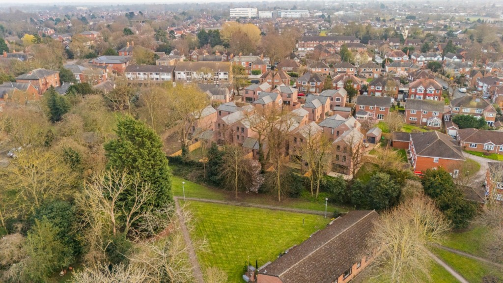 College Street, Grimsby, N. E Lincolnshire