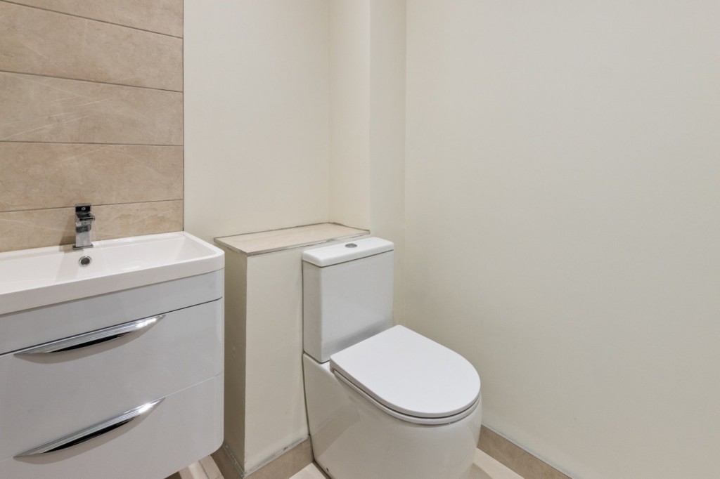 College Street, Grimsby, N. E Lincolnshire