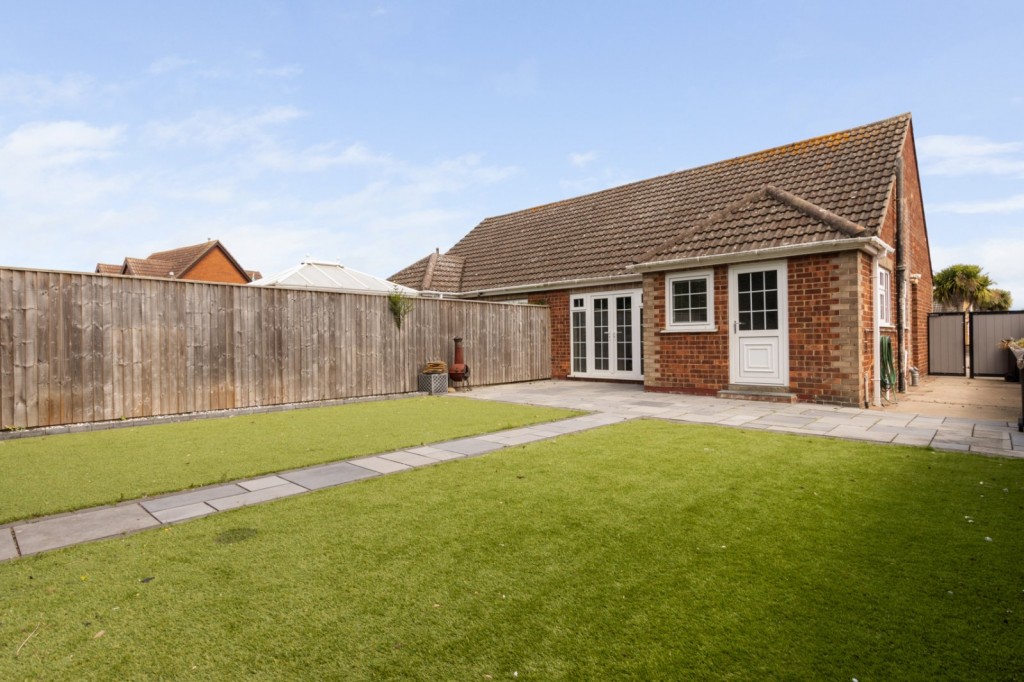 New Waltham, Grimsby