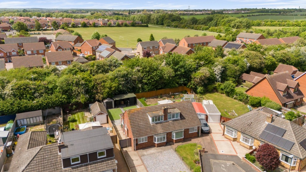 New Waltham, Grimsby