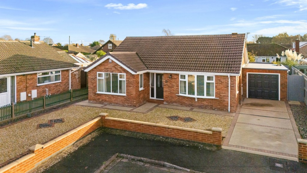 Holton le Clay, Grimsby