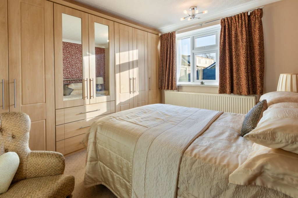 Holton le Clay, Grimsby