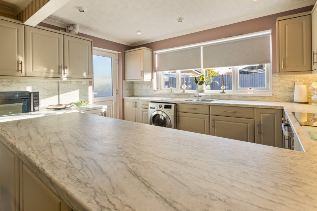 Holton le Clay, Grimsby